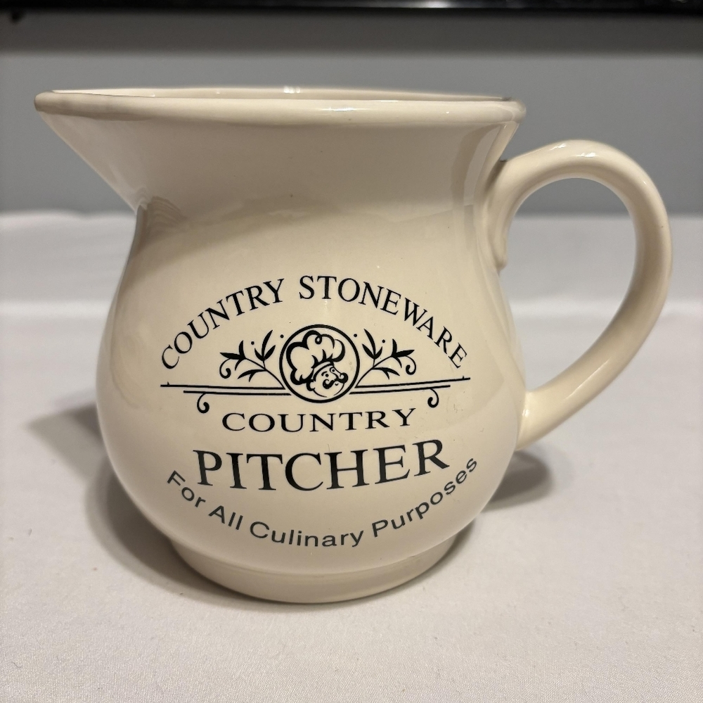 Lillian Vernon Pitcher Country Stonewear ❤️😍